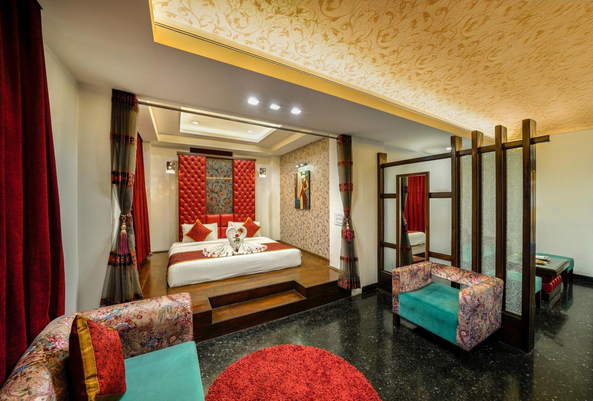Hotel Saffron Leaf Dehradun Exterior photo